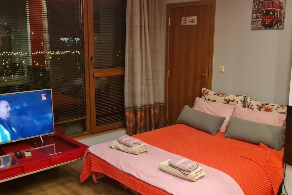 Unique Studio- Great Balcony And View! Parking Possibility! Βελίκο Τίρνοβο Εξωτερικό φωτογραφία