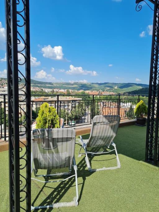 Unique Studio- Great Balcony And View! Parking Possibility! Βελίκο Τίρνοβο Εξωτερικό φωτογραφία