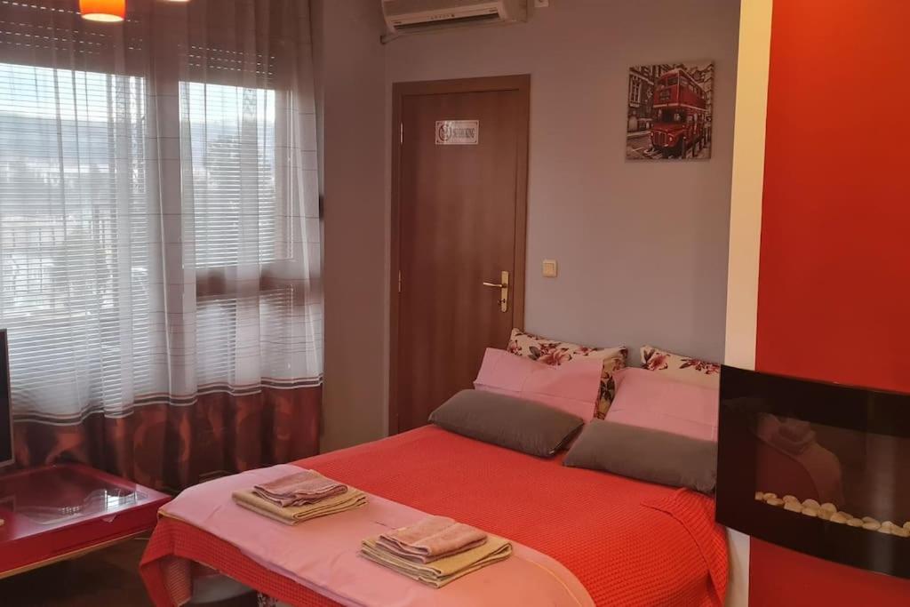 Unique Studio- Great Balcony And View! Parking Possibility! Βελίκο Τίρνοβο Εξωτερικό φωτογραφία